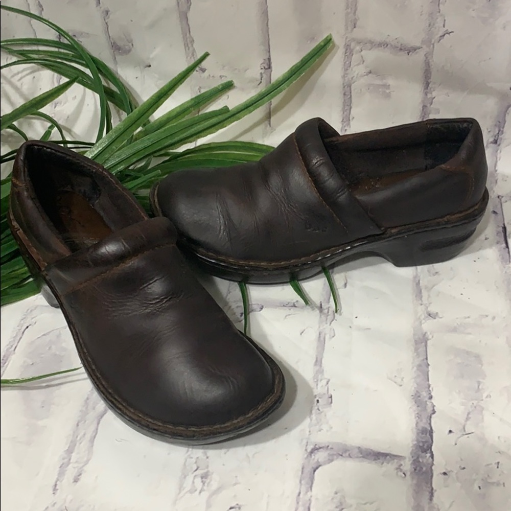 B.O.C. Born Concept Leather Clogs Dark Brown Rubber Soles Wood Look Outsole